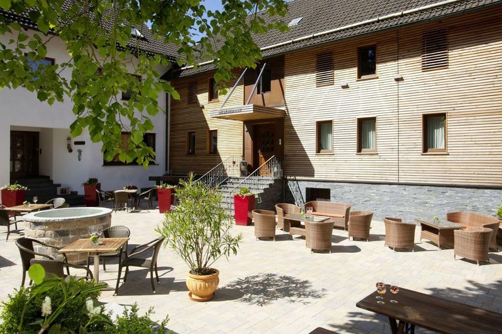 Hotel Zum Taufstein Sparhof Exterior photo