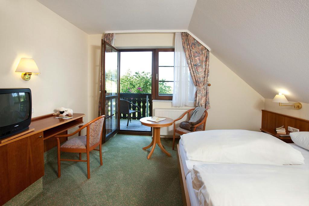 Hotel Zum Taufstein Sparhof Exterior photo
